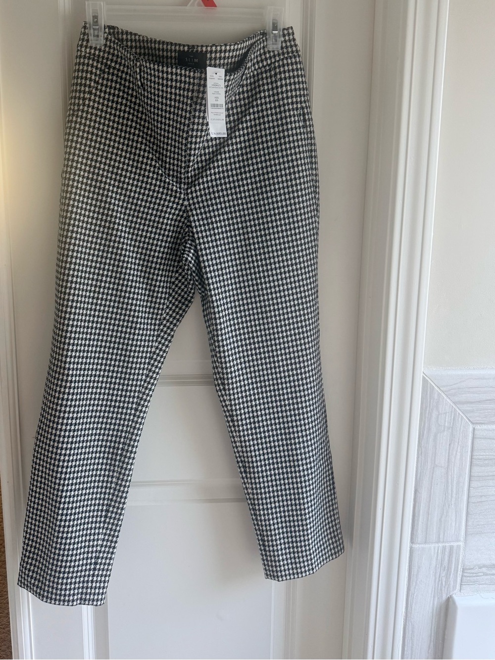 White House Black Market The Slim Ankle Houndstooth Pants 6S
